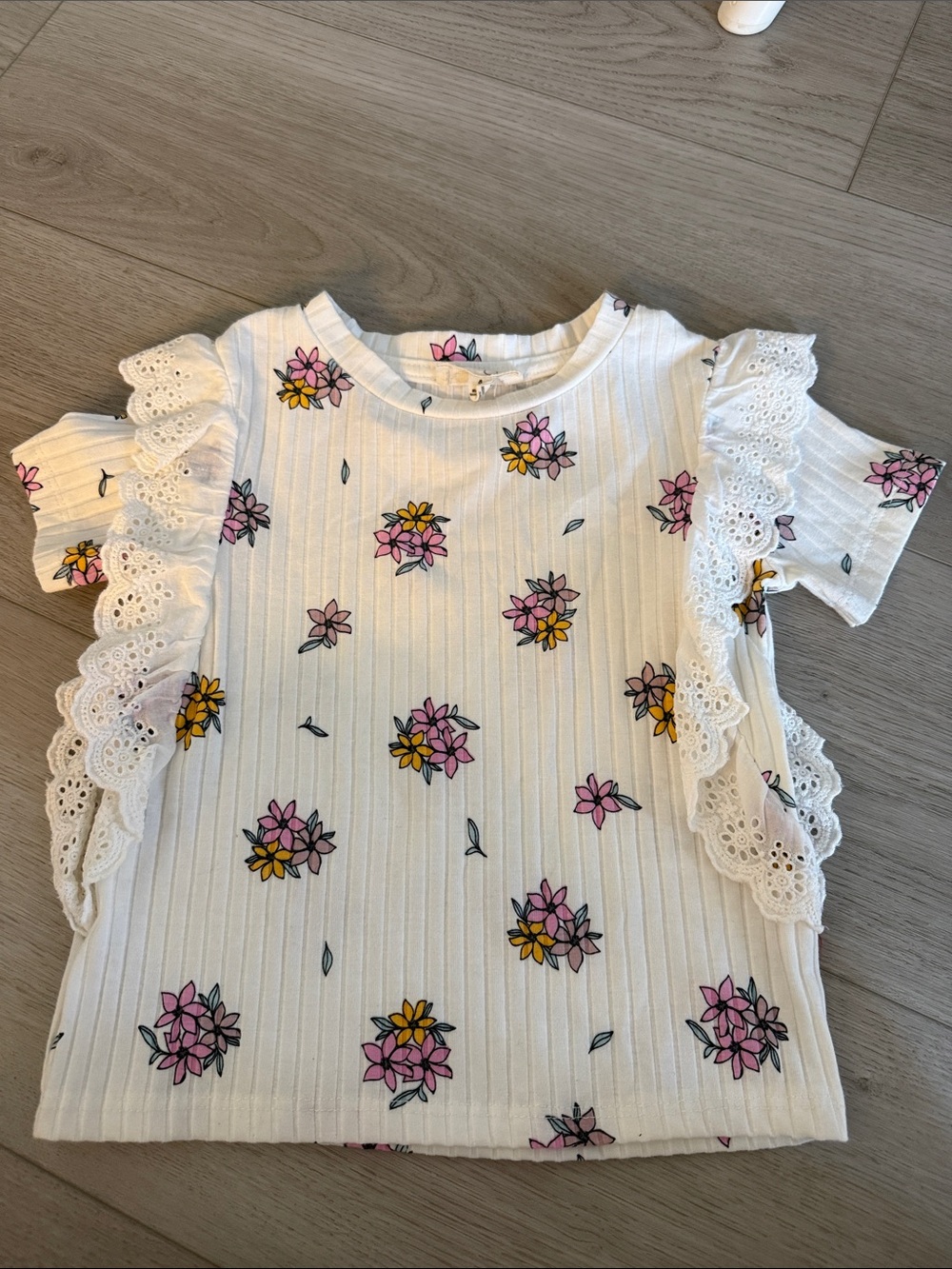 Jessica Simpson White Floral Lace-Trim Short Sleeve Tee